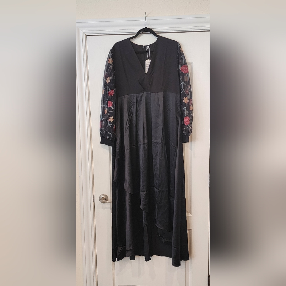 Elegant Black Dress with Floral Sleeves